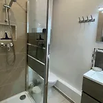 Key Largo 2p Avec Pkg Clim Grande Terrasse Avec Jacuzzi Proche Port Et Semesterbostad