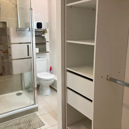 Key Largo 2p Avec Pkg Clim Grande Terrasse Avec Jacuzzi Proche Port Et * Bandol