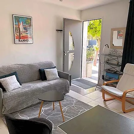 Key Largo 2p Avec Pkg Clim Grande Terrasse Avec Jacuzzi Proche Port Et * Bandol
