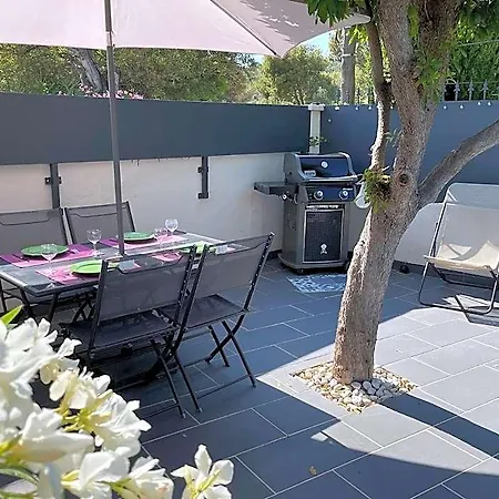 Key Largo 2p Avec Pkg Clim Grande Terrasse Avec Jacuzzi Proche Port Et Tatil Evi Bandol